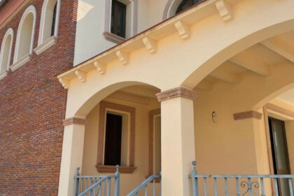 0f411890d8e0abcc0953d3b973e8b8e8 - 12