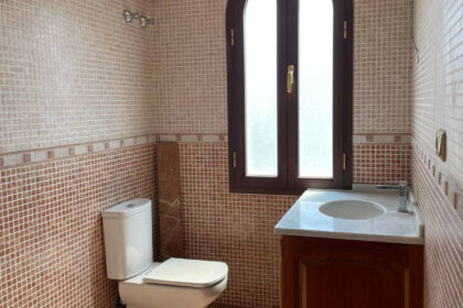 0f411890d8e0abcc0953d3b973e8b8e8 - 8