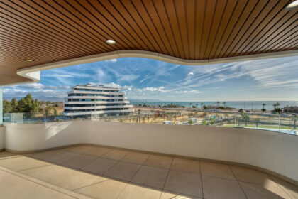 0f66b77a1ab7210c92fd925e73f764f9 - 1