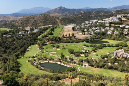 114e4d27e3d1b326ffc277a344f0a963 - 32