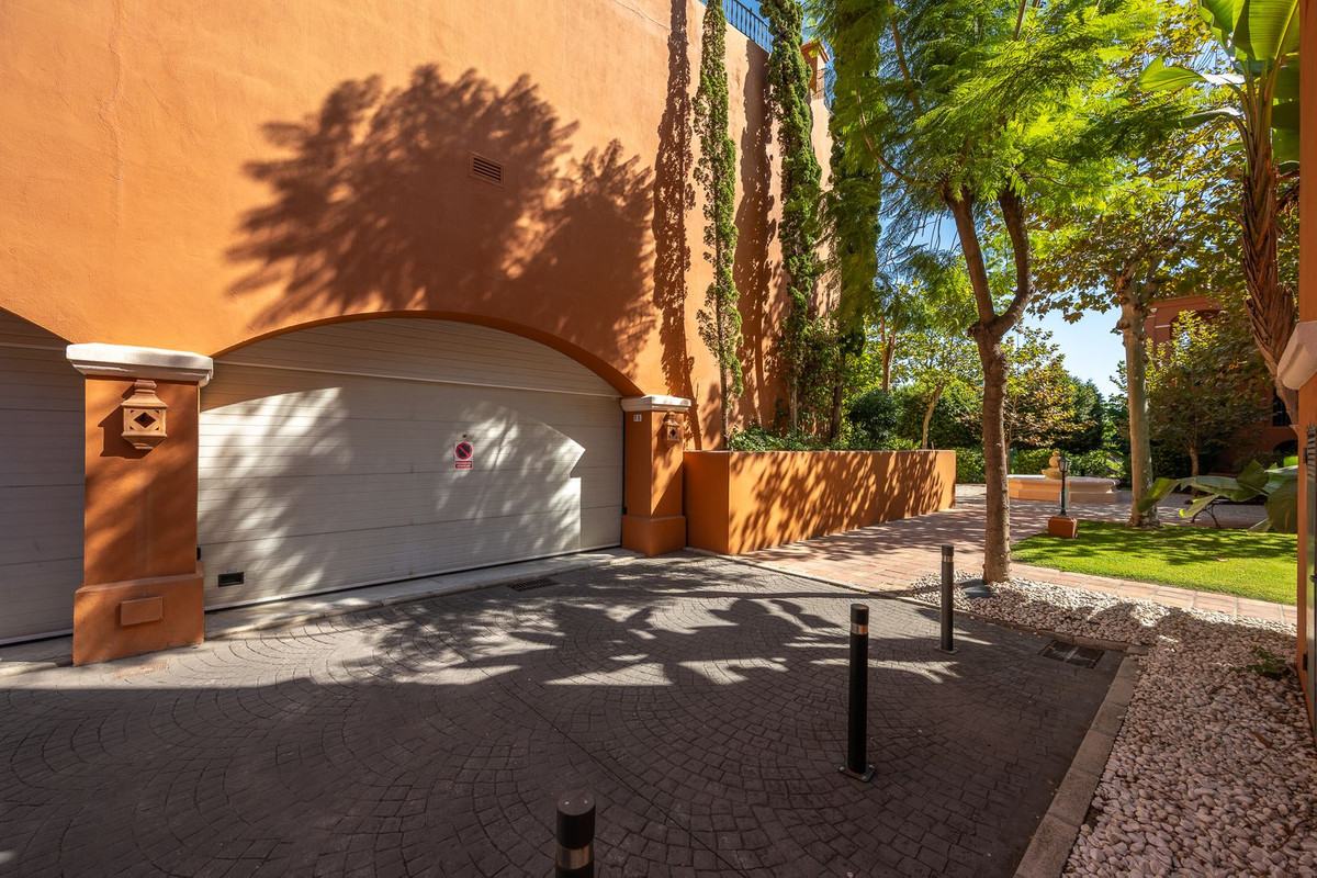 114e4d27e3d1b326ffc277a344f0a963 - 38