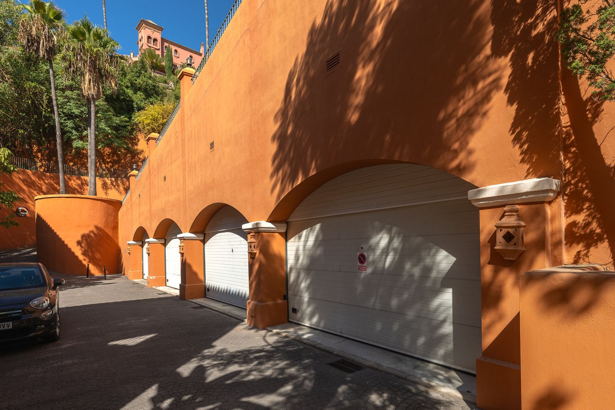 114e4d27e3d1b326ffc277a344f0a963 - 39