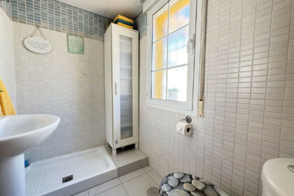 11984f95377e2582779f0237a7dfa182 - 25