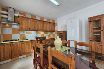 119c24bb806c4bb06ee10ed27e8af584 - 2