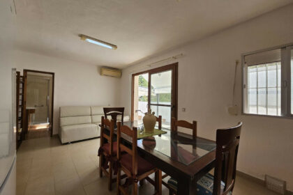 119c24bb806c4bb06ee10ed27e8af584 - 20