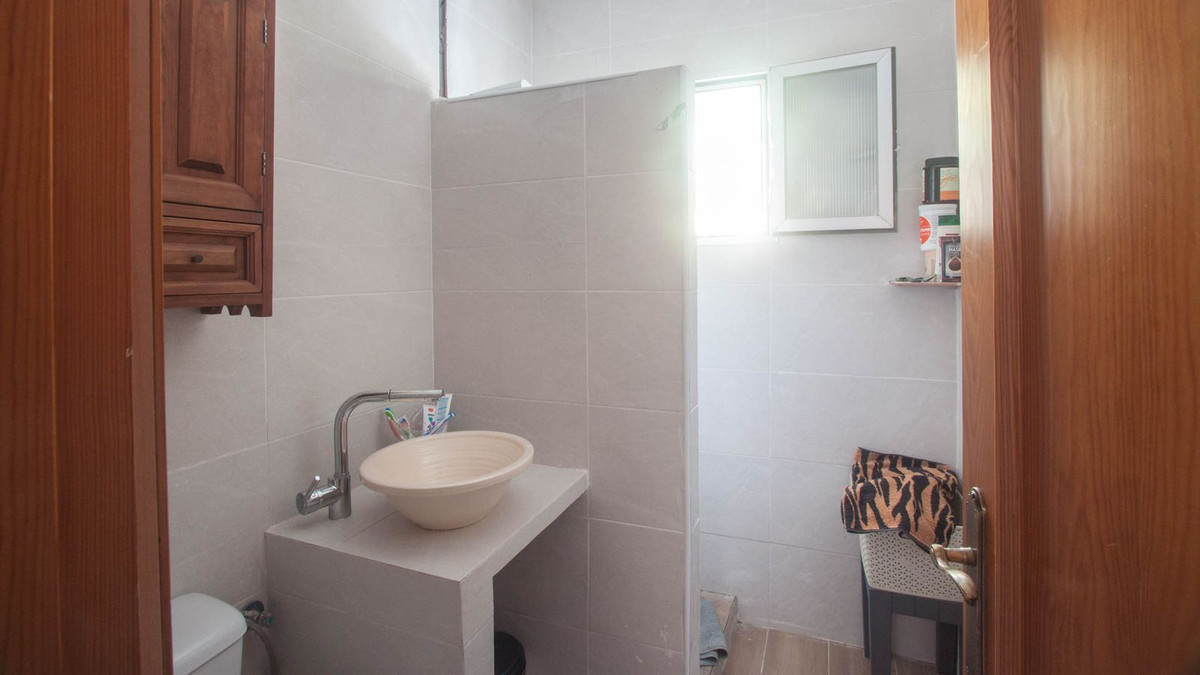 11fdae588c259c25a7d5867881e3af7f - 13