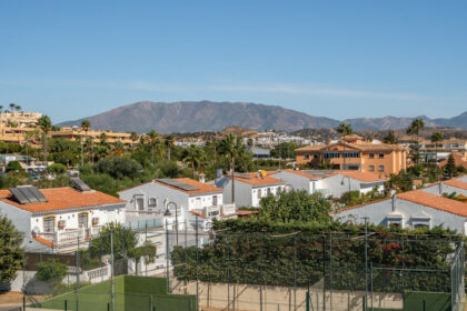 13a15f8944debc2afe7b854709d5366c - 23