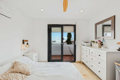 1407e812f2c713b0b973330ff7f4b3e4 - 22