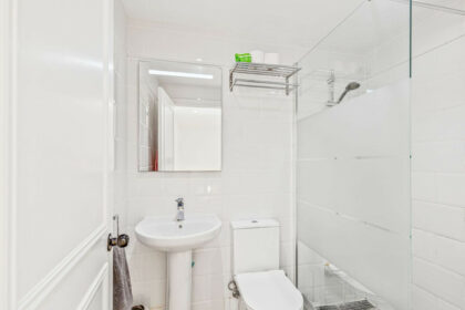 1407e812f2c713b0b973330ff7f4b3e4 - 30