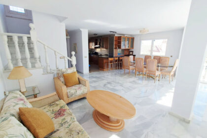 142a6396e1207a7d3059bc3e6918f47c - 14