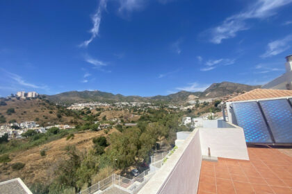 146d2e7b9f8d72f53408d014b420fd9e - 47