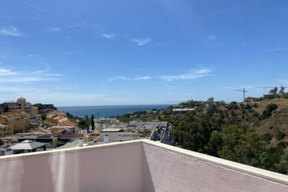 146d2e7b9f8d72f53408d014b420fd9e - 49