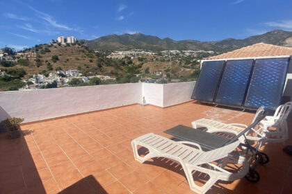 146d2e7b9f8d72f53408d014b420fd9e - 51