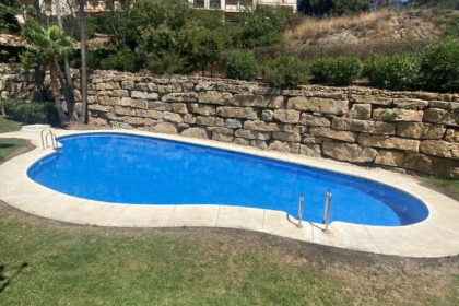 146d2e7b9f8d72f53408d014b420fd9e - 53