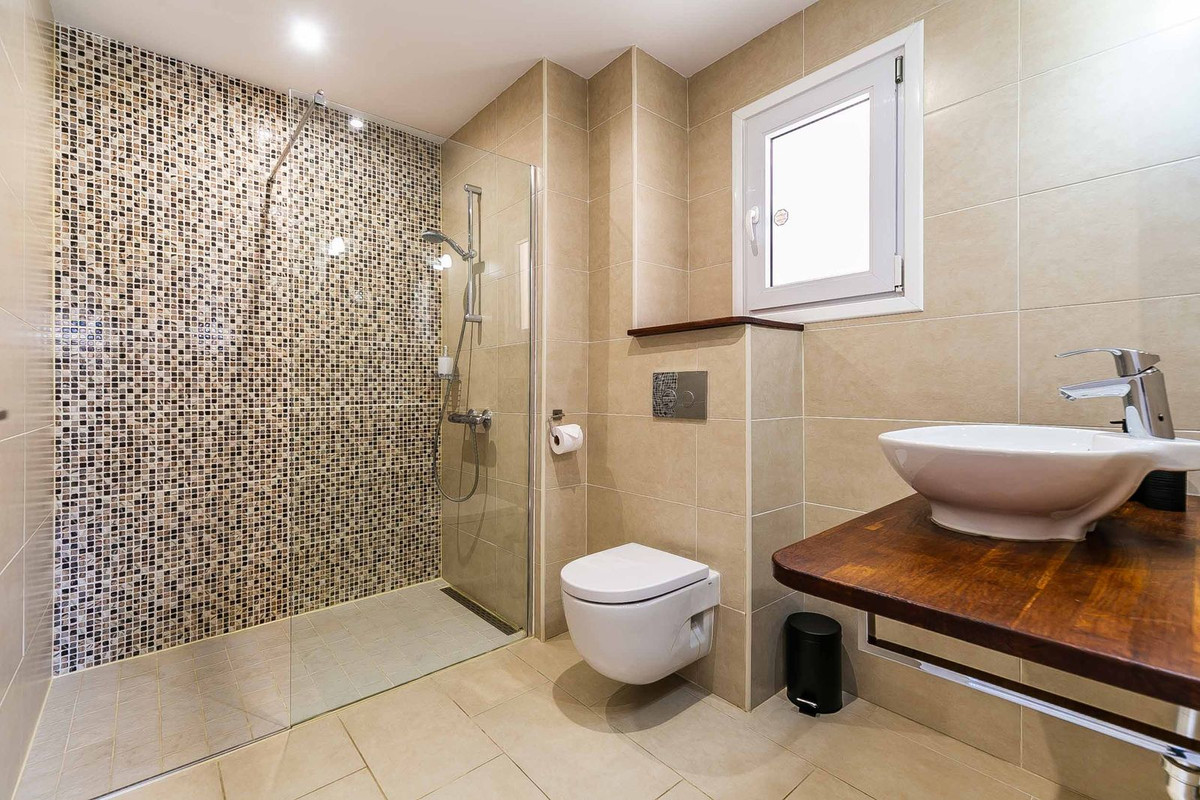 14c364f64920b009365d62b27cd953af - 23