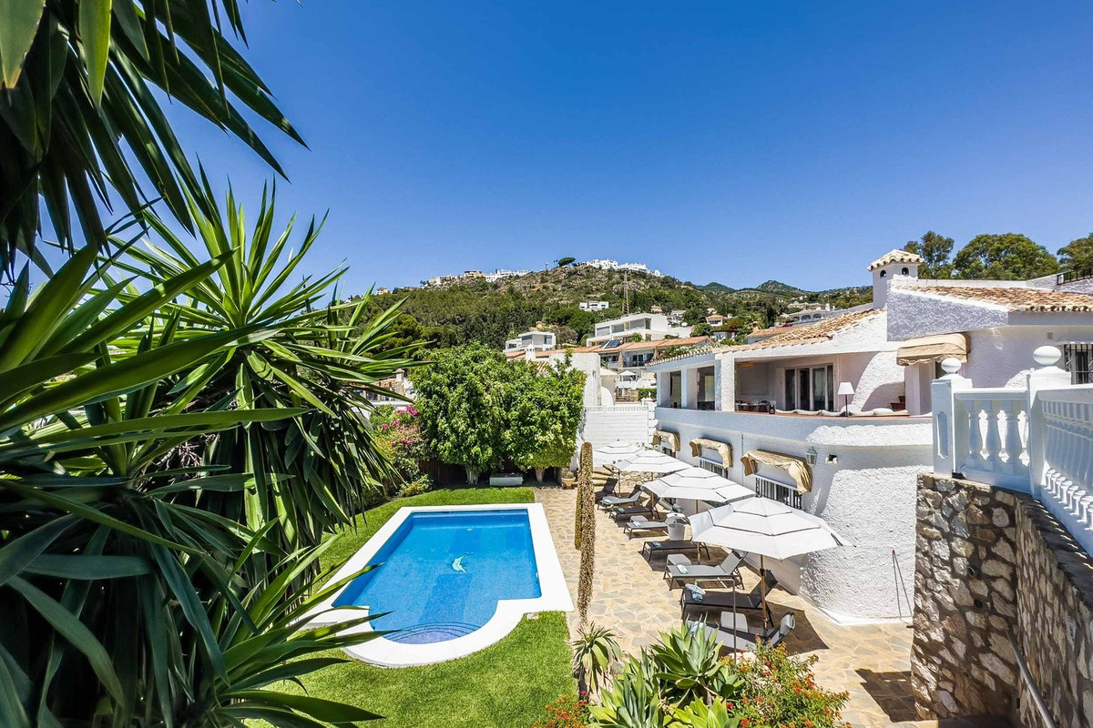 14c364f64920b009365d62b27cd953af - 34