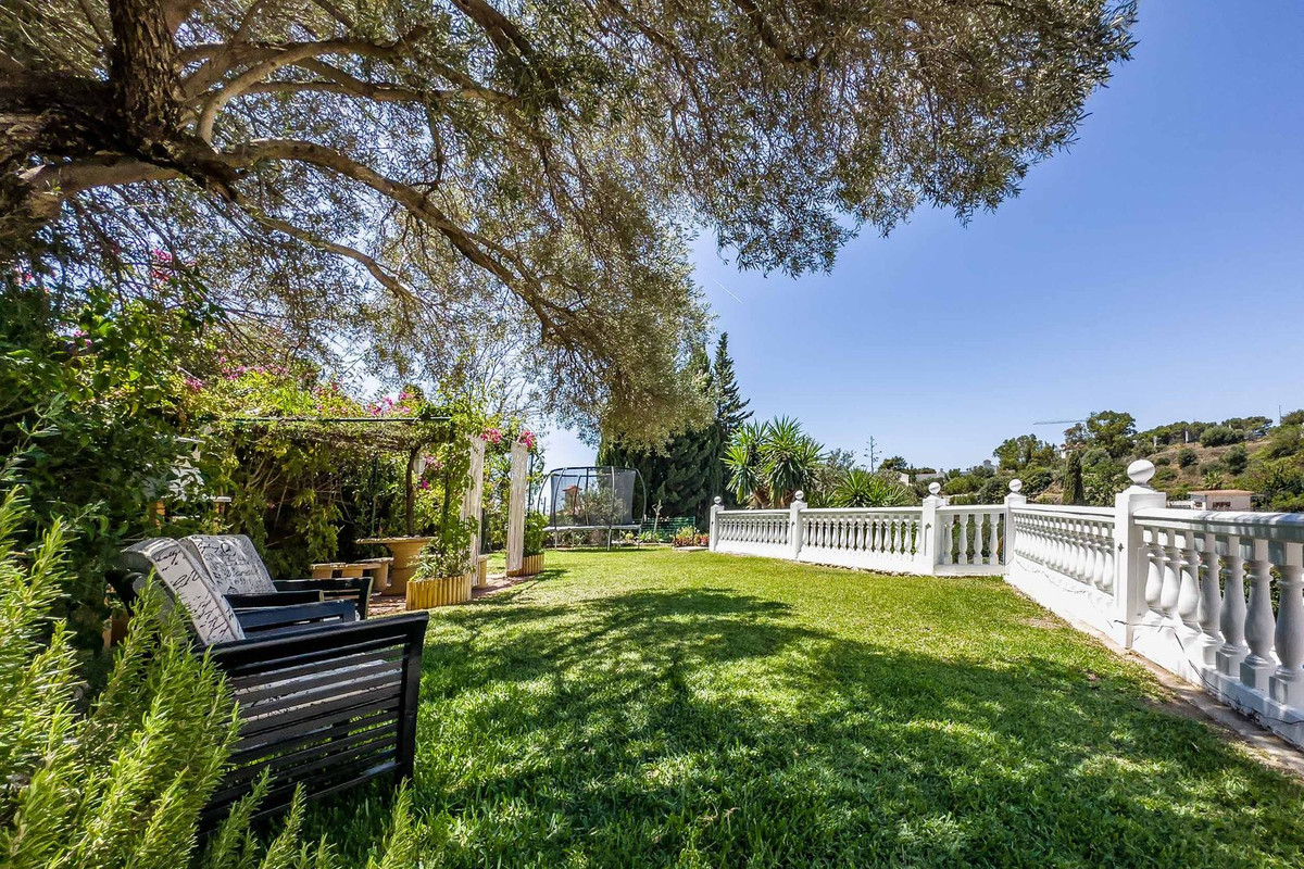 14c364f64920b009365d62b27cd953af - 38