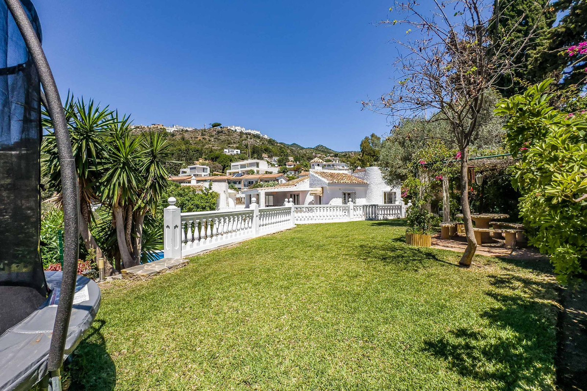 14c364f64920b009365d62b27cd953af - 5