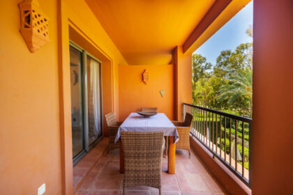 14cbc49d1cf54cbfe20168d6f3eb6df2 - 14