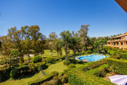 14cbc49d1cf54cbfe20168d6f3eb6df2 - 15