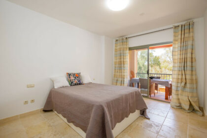 14cbc49d1cf54cbfe20168d6f3eb6df2 - 26