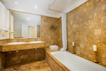 14cbc49d1cf54cbfe20168d6f3eb6df2 - 27