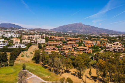 14cbc49d1cf54cbfe20168d6f3eb6df2 - 9