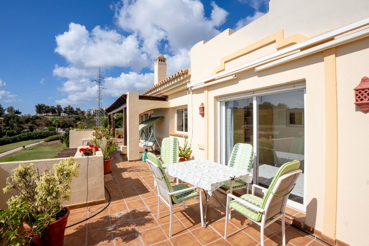 1541311de1a5d9b140cd53af297d9ee8 - 12