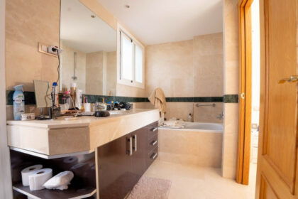 1541311de1a5d9b140cd53af297d9ee8 - 27