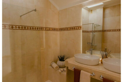 1553d4ac0f23defab21b32112d4d4016 - 17