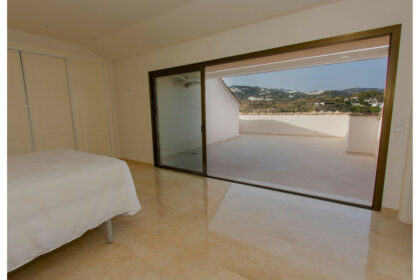 1553d4ac0f23defab21b32112d4d4016 - 23