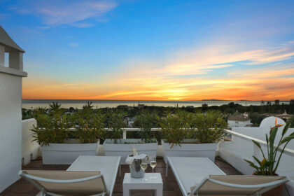 155c02cf5371e7bf17d8c430a91a1831 - 1