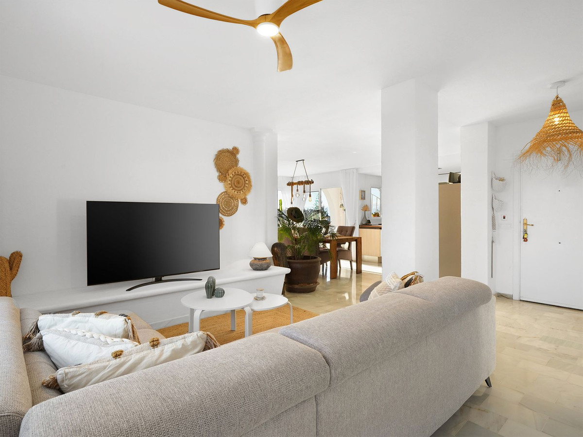 155c02cf5371e7bf17d8c430a91a1831 - 9