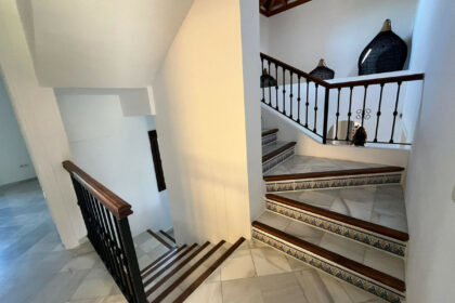 15b915b34c3a676b4d1c3ce0b72079d8 - 21