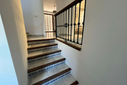 15b915b34c3a676b4d1c3ce0b72079d8 - 28