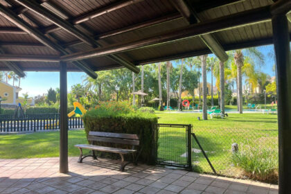 15b915b34c3a676b4d1c3ce0b72079d8 - 37