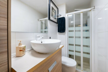 15de666ea675f2934cf5e50db5563180 - 14