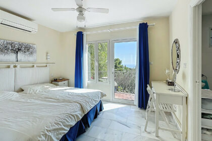 1630d9ae0ca9e089b0988ccb4a4dde00 - 16