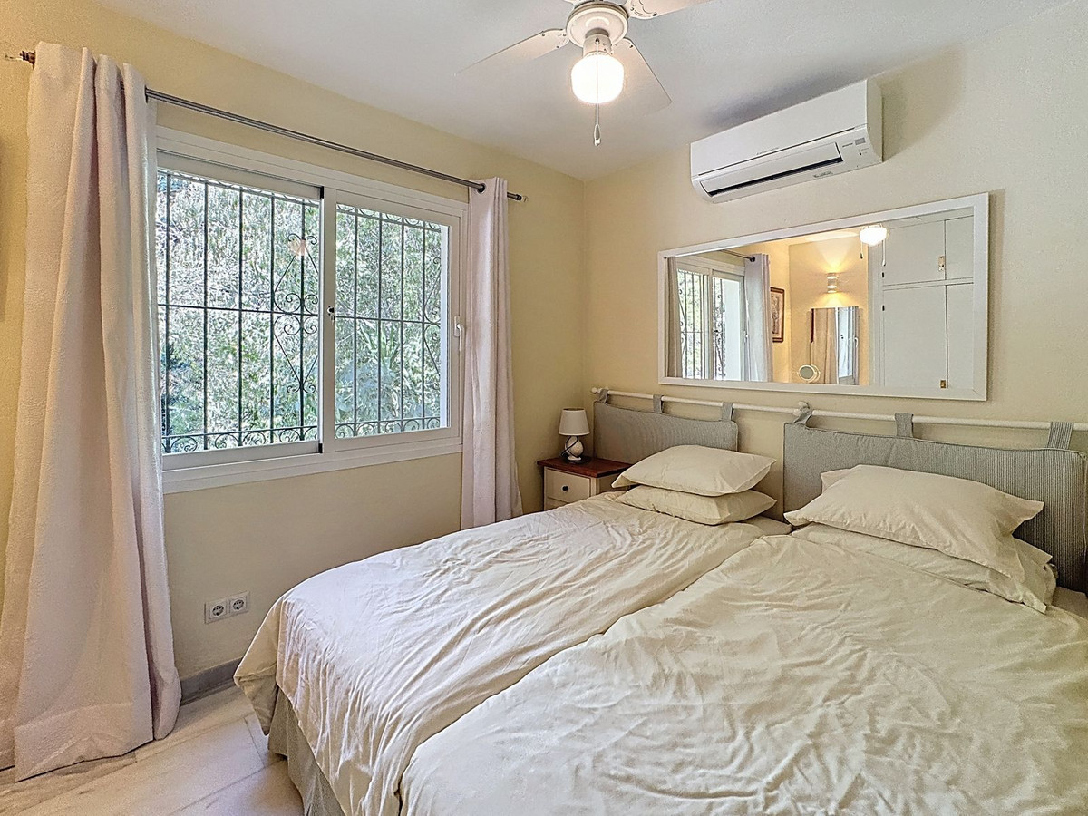 1630d9ae0ca9e089b0988ccb4a4dde00 - 20