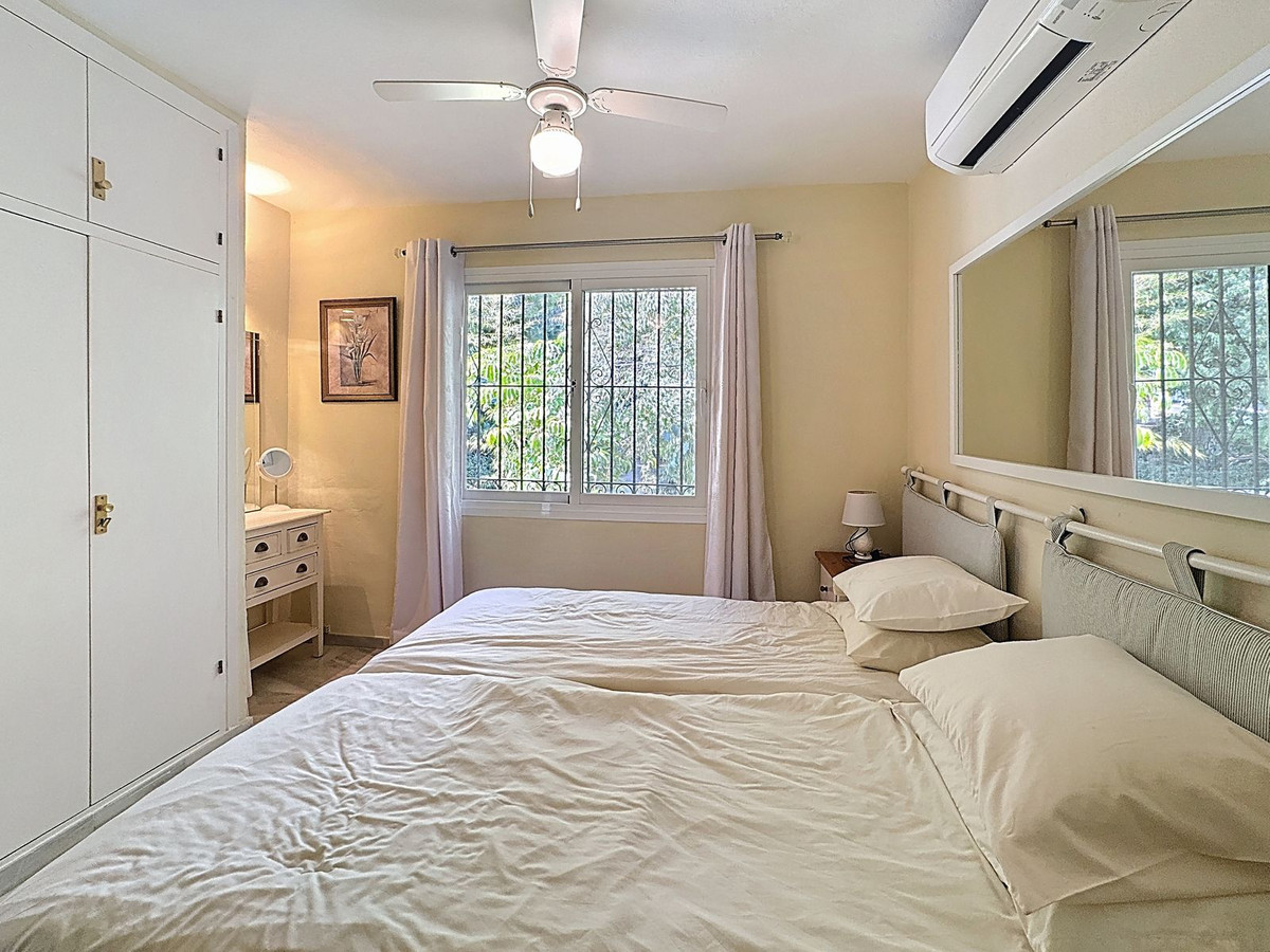 1630d9ae0ca9e089b0988ccb4a4dde00 - 21