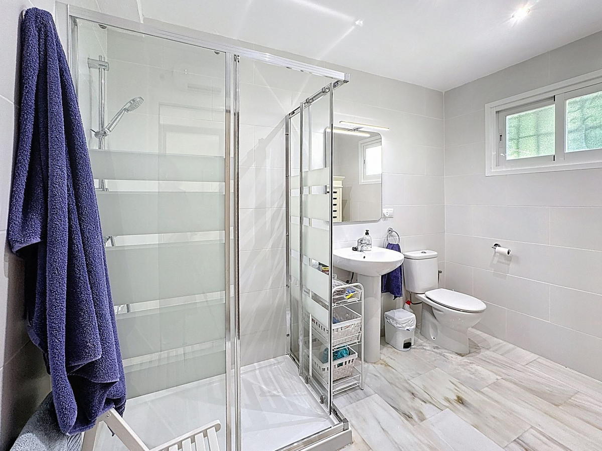 1630d9ae0ca9e089b0988ccb4a4dde00 - 22