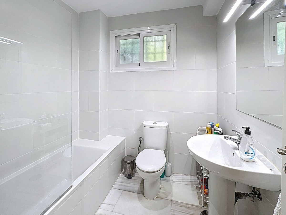 1630d9ae0ca9e089b0988ccb4a4dde00 - 26