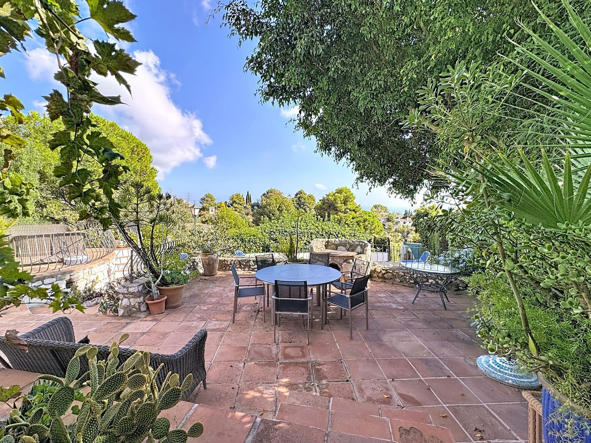 1630d9ae0ca9e089b0988ccb4a4dde00 - 39