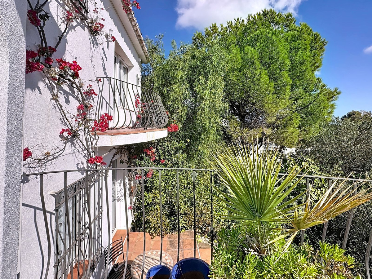 1630d9ae0ca9e089b0988ccb4a4dde00 - 48