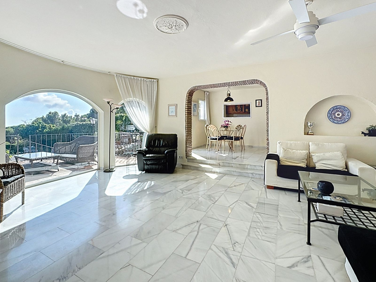 1630d9ae0ca9e089b0988ccb4a4dde00 - 5