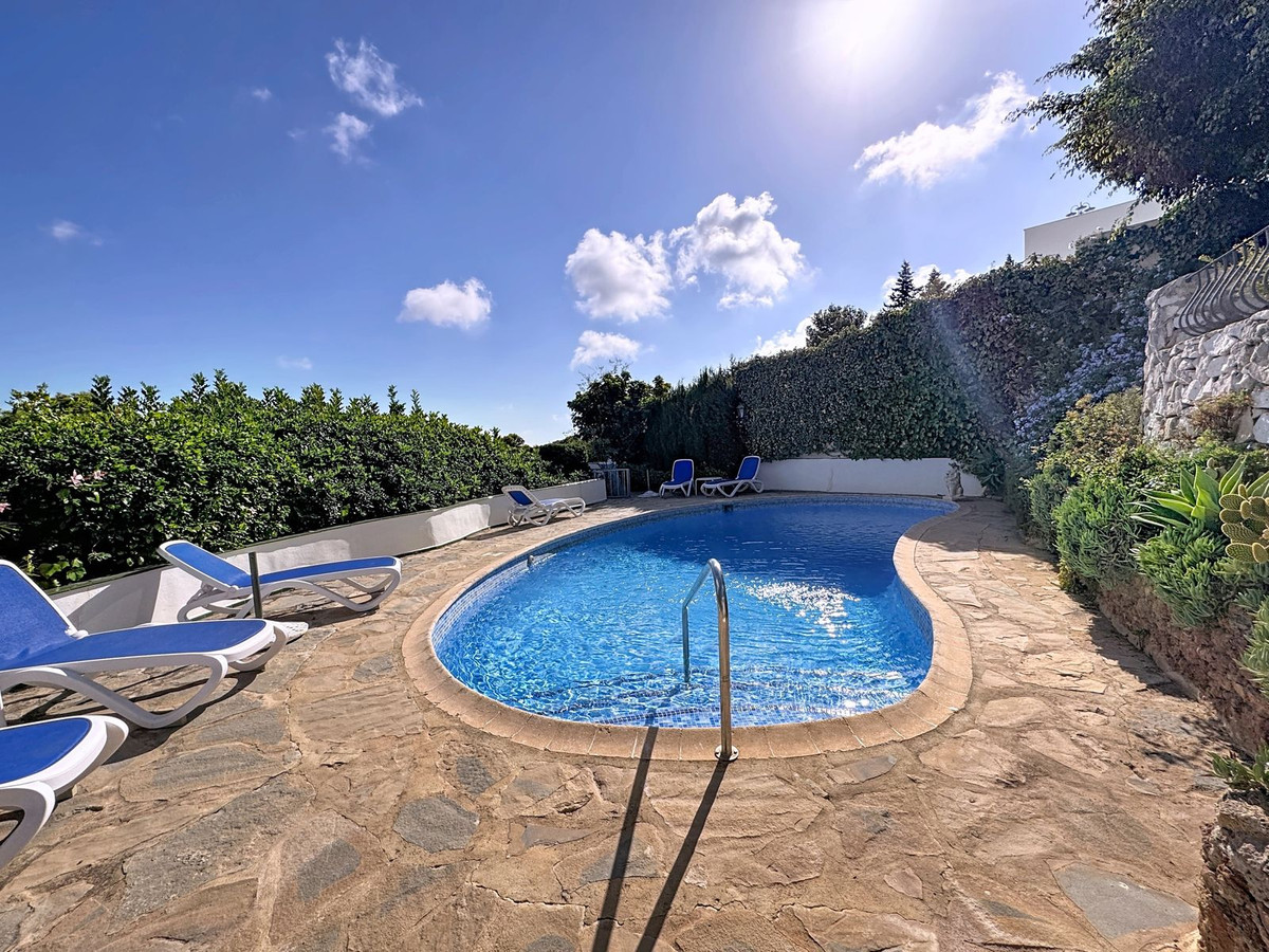 1630d9ae0ca9e089b0988ccb4a4dde00 - 50