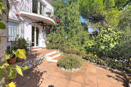 1630d9ae0ca9e089b0988ccb4a4dde00 - 51