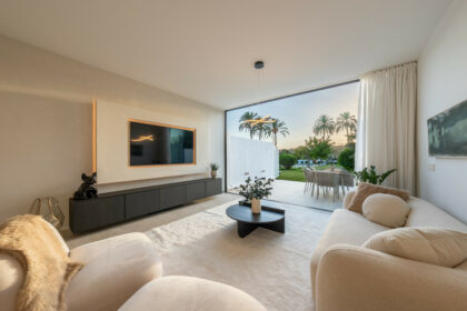 164b1327643997b7b223101a3657f9d4 - 1