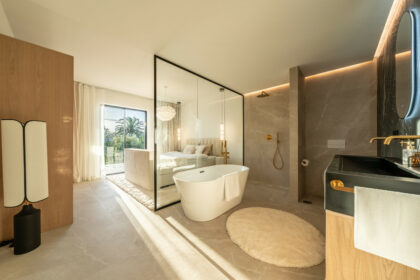 164b1327643997b7b223101a3657f9d4 - 24