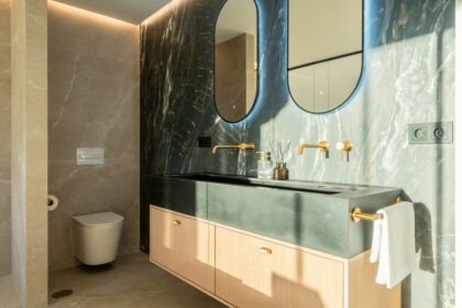 164b1327643997b7b223101a3657f9d4 - 26